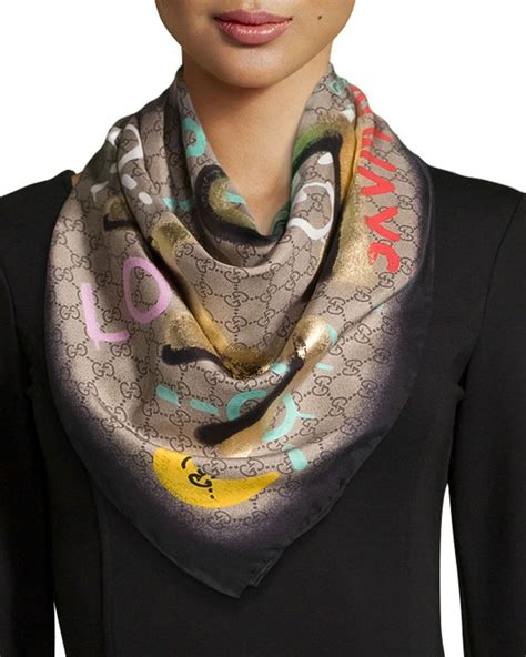 scare gucci femmine|gucci silk scarf sale.